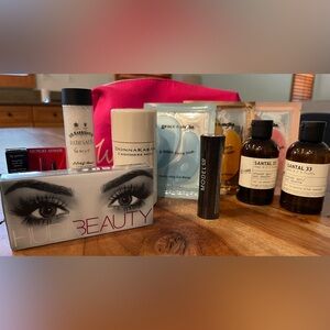 Beauty Bag, Le Labo Santal 33 Shower Gel (2) 3 oz Houda Beauty Donna Karan …